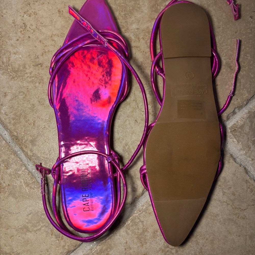 New Cape Robbin Women’s Pink Iridescent Strappy Sandals Resort Vacation Summer - Picture 3 of 6